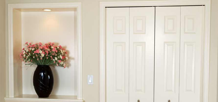residential closet door repair in South Pasadena